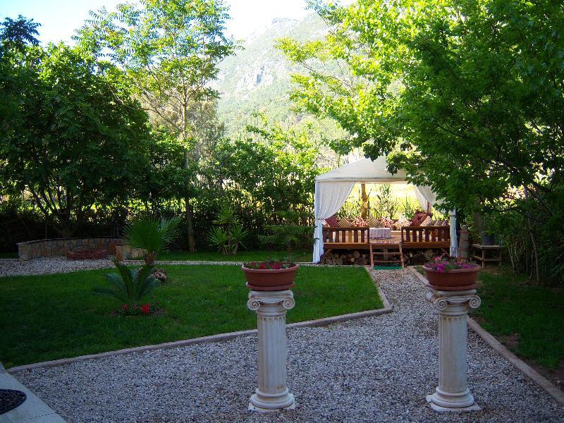 Papirus Hotel Adrasan Exterior foto
